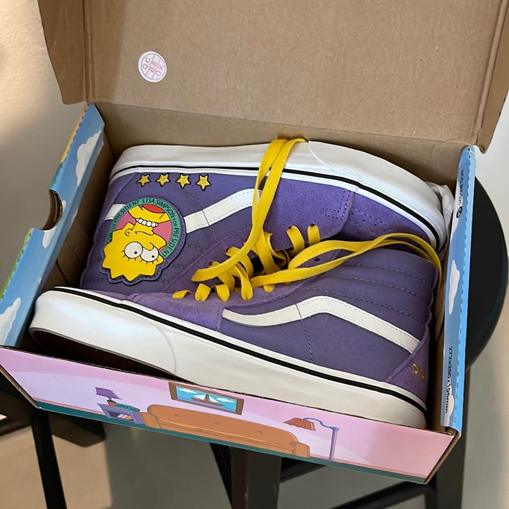 Lisa Simpson Vans Hightop